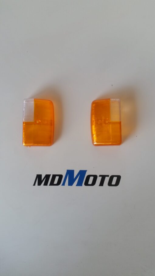 COPPIA PLASTICCHE FRECCIE VETRINO FRECCIA DX SX PIAGGIO APE CAR 180021 180004