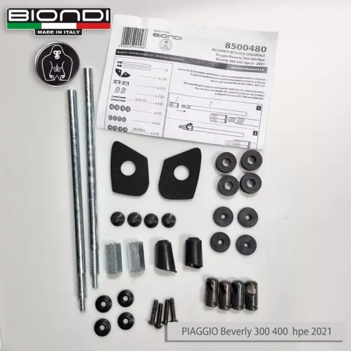KIT ATTACCHI STAFFE PER PARABREZZA PIAGGIO BEVERLY HPE Euro5 300-400 DAL 2021